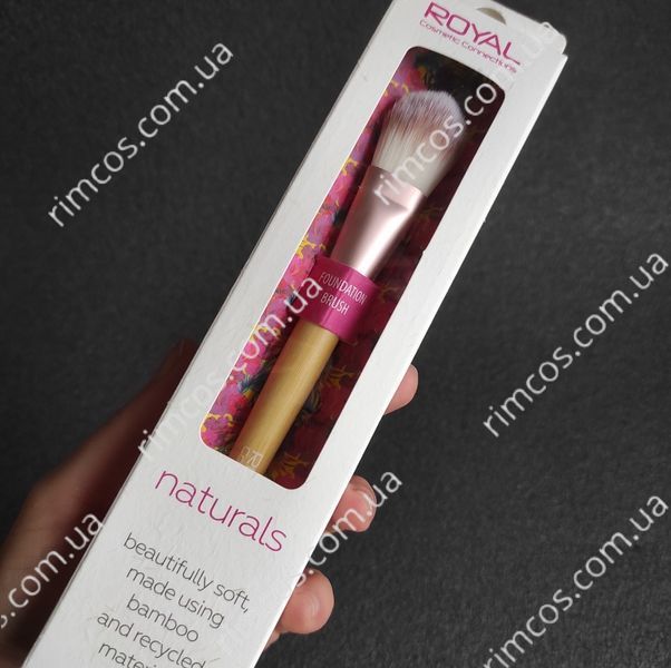Кисть для тональной основы Royal Natural Foundation Brush RCCNFB фото