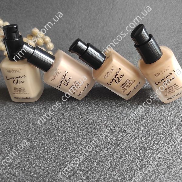 Тональний крем з полуматовим фінішем Technic Luminous Glow Demi Matte Foundation  3084607 фото