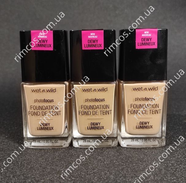 Тональний крем сяючий Wet n Wild Photo Focus Foundation DEWY  3073894 фото