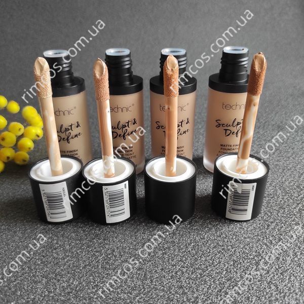 Тональний крем з матовим фінішем Technic Sculpt & Define Matte Finish Foundation  3084605 фото