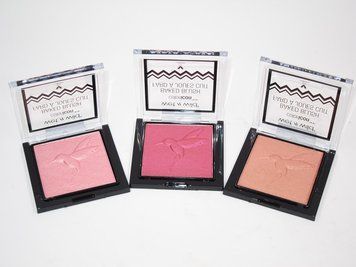 Румяна с сиянием Wet n Wild Color Icon Baked Blush  3074432 фото