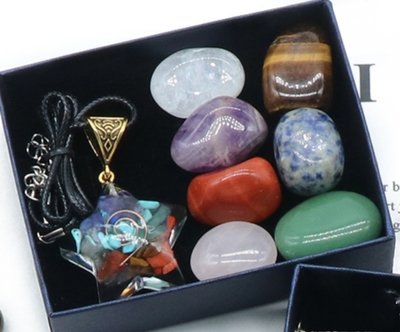 7 дорогоцінних каменів + кулон Зірка в подарунковій коробці 34567 фото