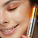 Двухцветный кремовый стик для контура лица Kiko Milano Crazy '90s 2-In-1 Face Contour Stick C9001CI фото 5