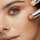 Двухцветный кремовый стик для контура лица Kiko Milano Crazy '90s 2-In-1 Face Contour Stick C9001CI фото 6
